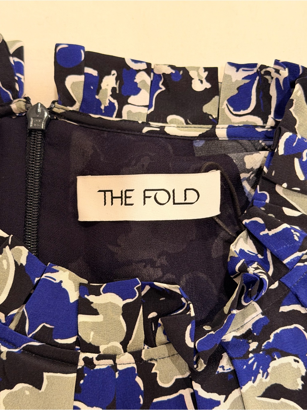 The Fold London - Nwt Lavinia Dress Navy Multicolour Abstract Print Silk — image 6 of 8